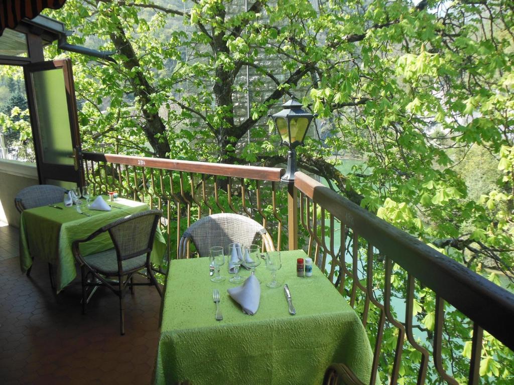Rome Hotel Saint-Nazaire-en-Royans Exterior foto